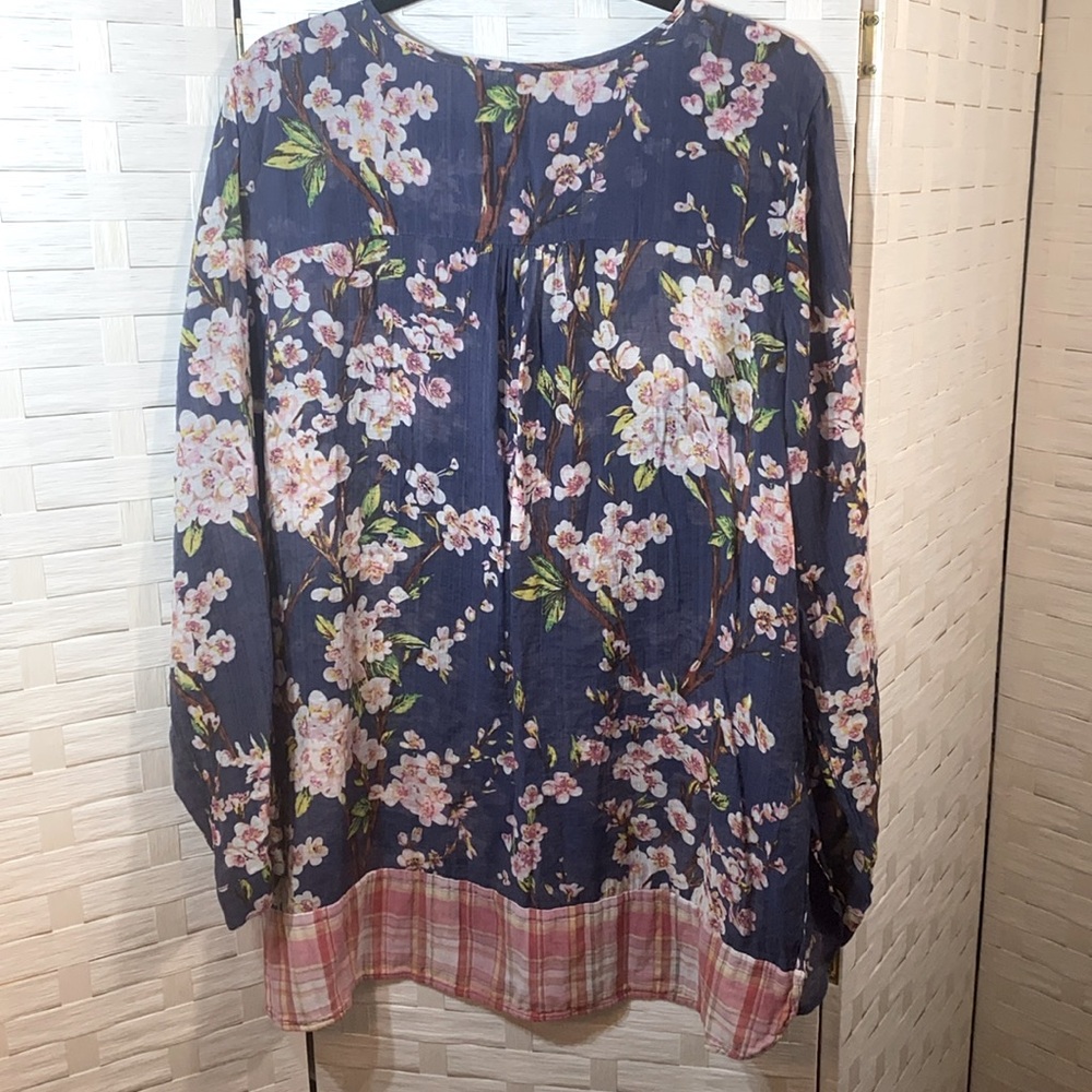 Soft Surroundings Adele Cherry Blossom/Plaid Oversized Tunic See Measurements - Picture 7 of 14